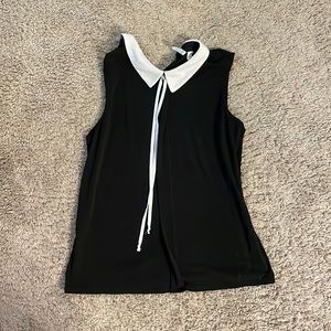 Sleeveless blouse